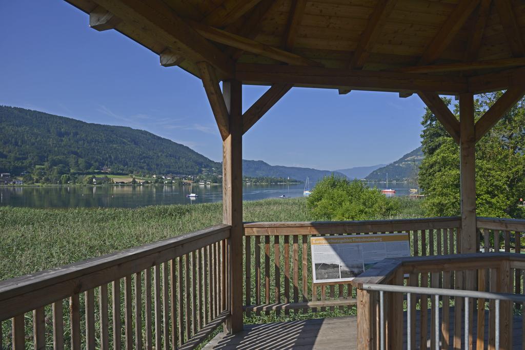 Seecamping Berghof - Mobilheime Landskron Exterior photo